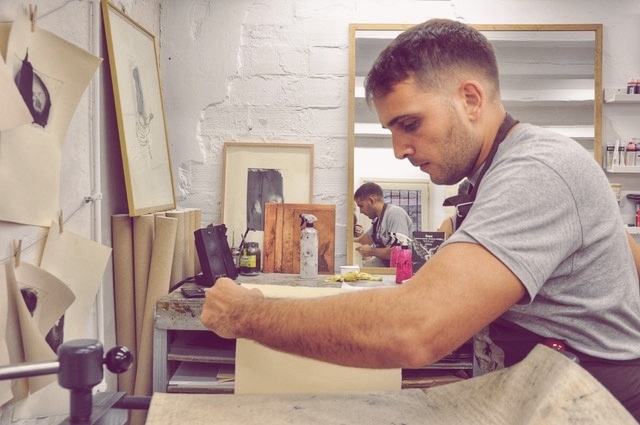 Pablo Vicente Jara diseñador y artista. Dios griego salido del Olimpo