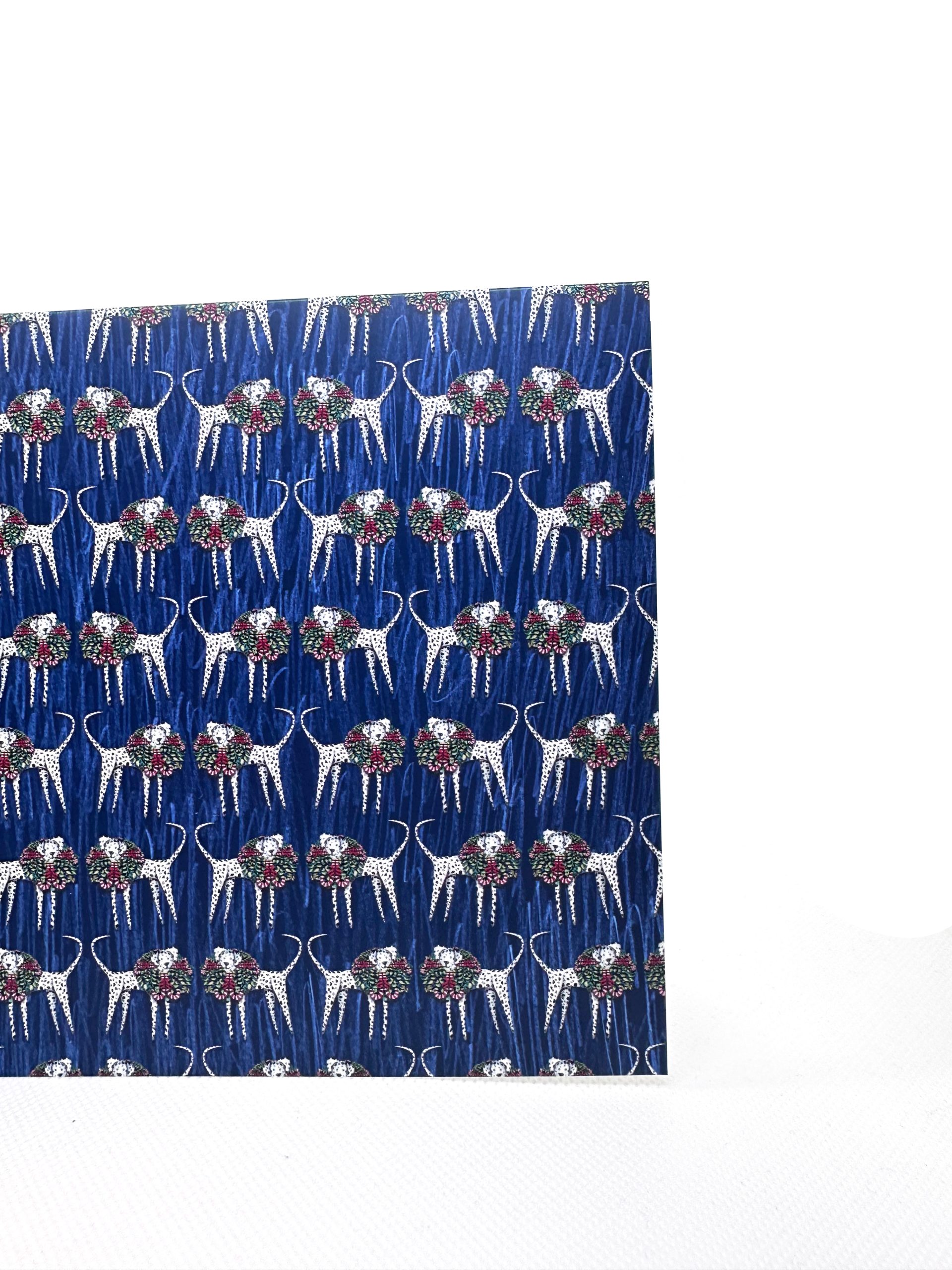 tarjeta perros dálmatas corona de navidad